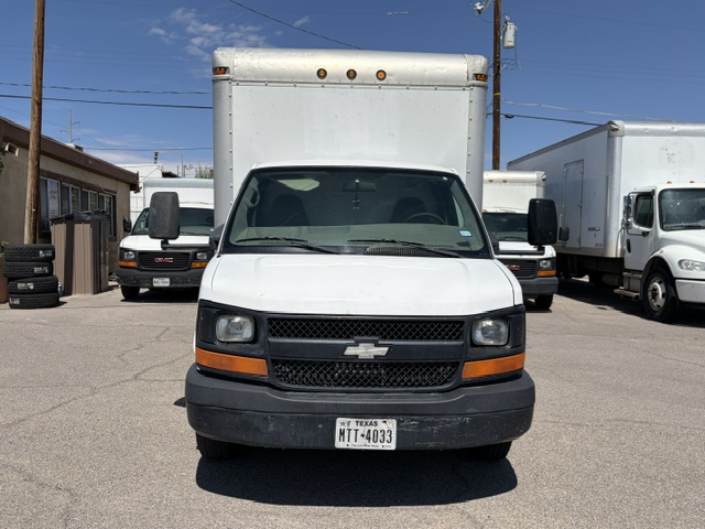 2006 Chevrolet Express thumbnail 2