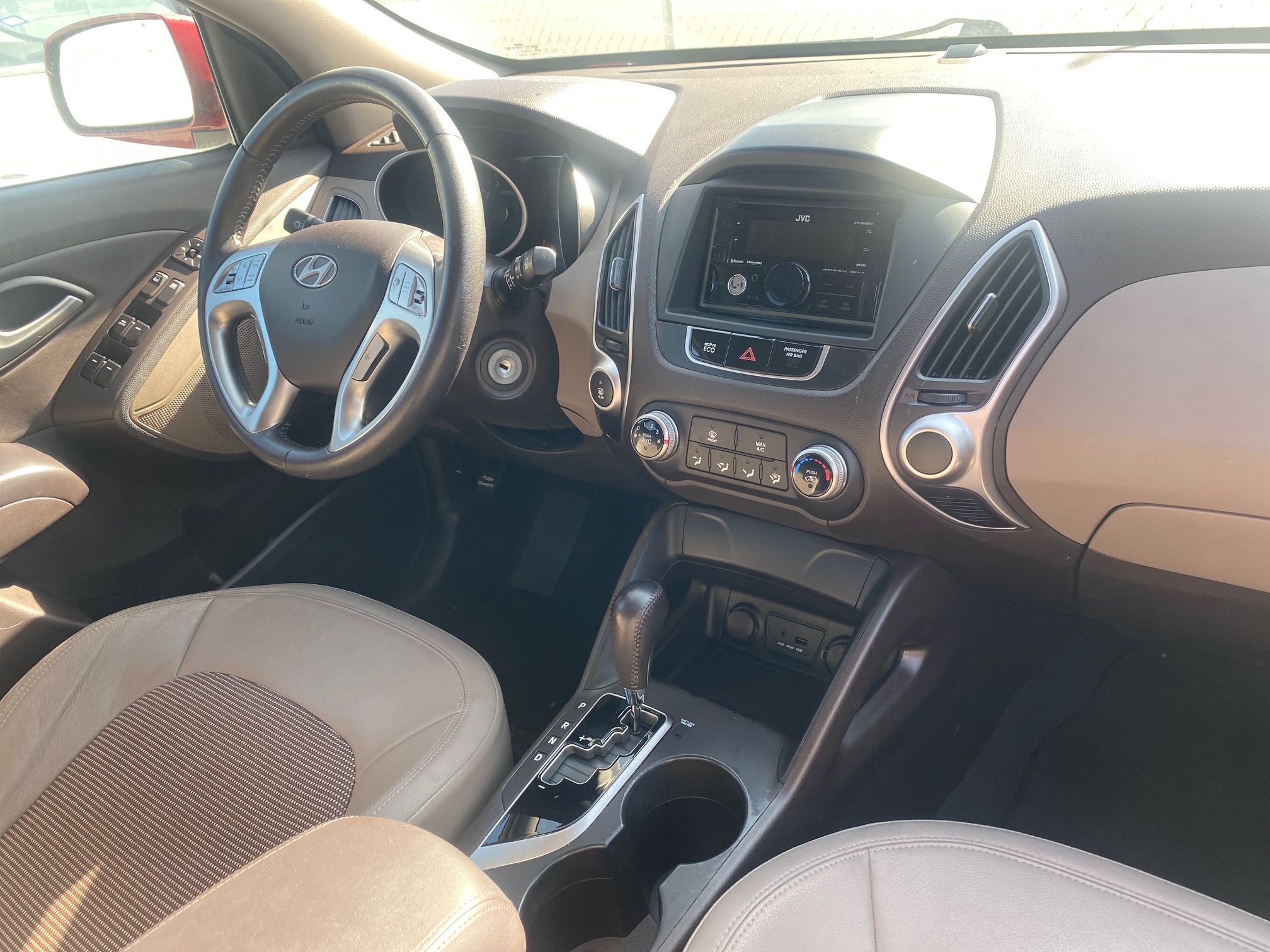 2012 Hyundai Tucson thumbnail 10