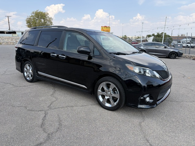 2013 Toyota Sienna for sale at Carvvy Auto Group El Paso — photo 1
