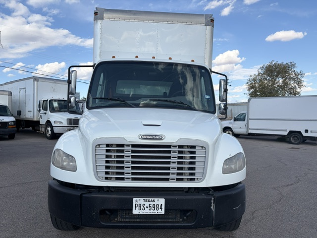 2014 Freightliner M2 thumbnail 2