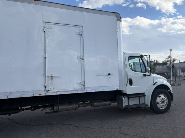 2014 Freightliner M2 thumbnail 8