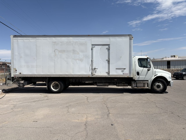 2014 Freightliner M2 thumbnail 3