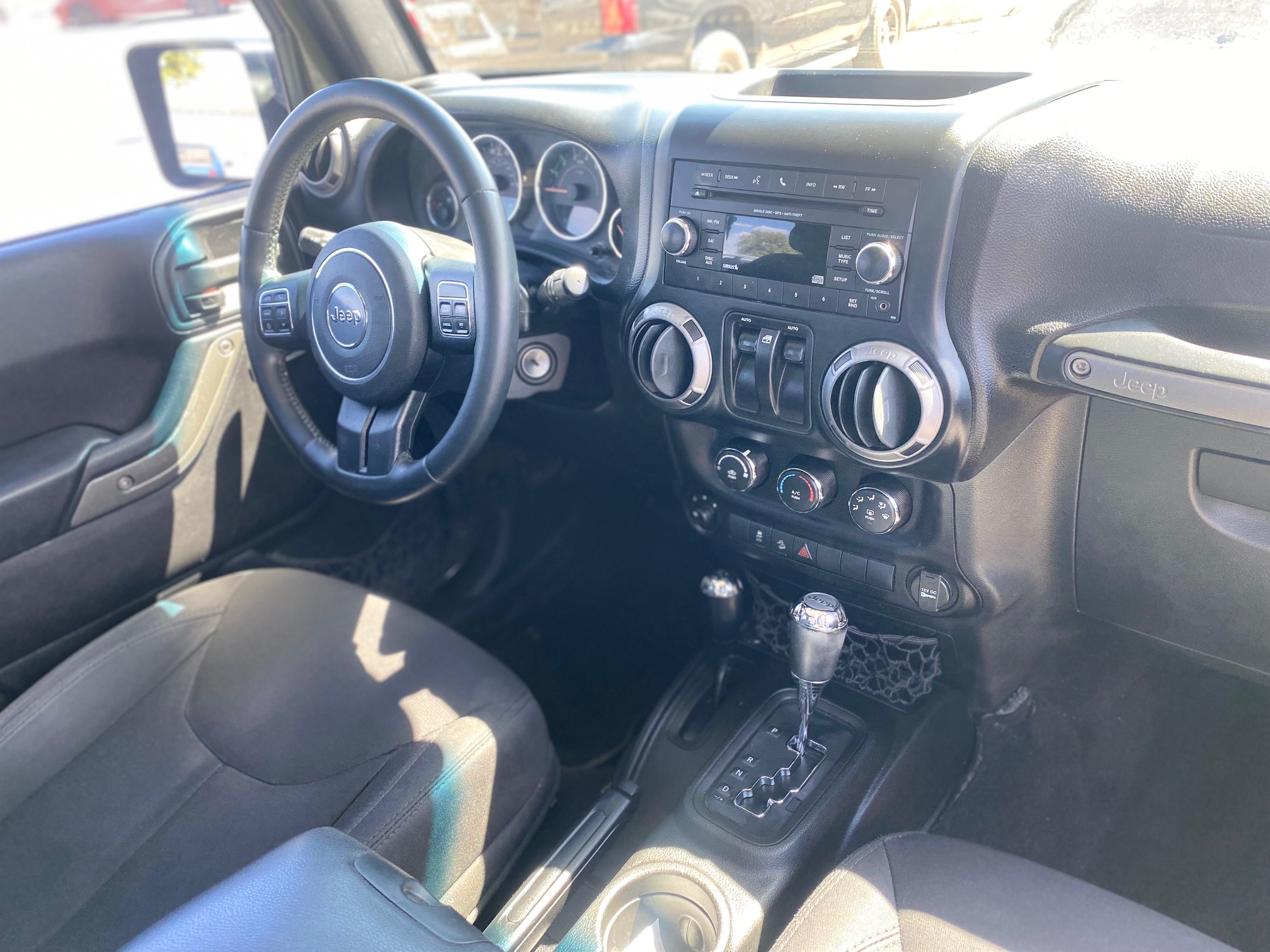 2015 Jeep Wrangler thumbnail 10