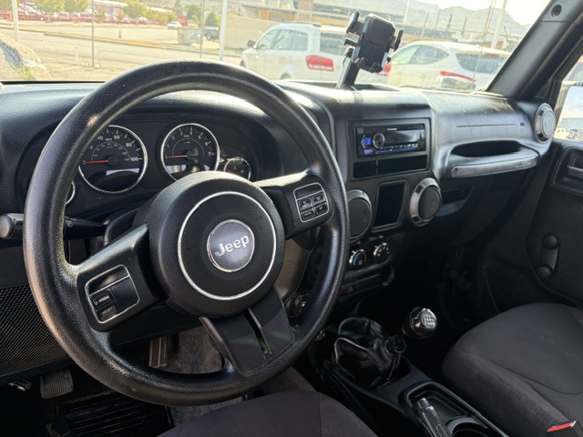 2015 Jeep Wrangler thumbnail 9