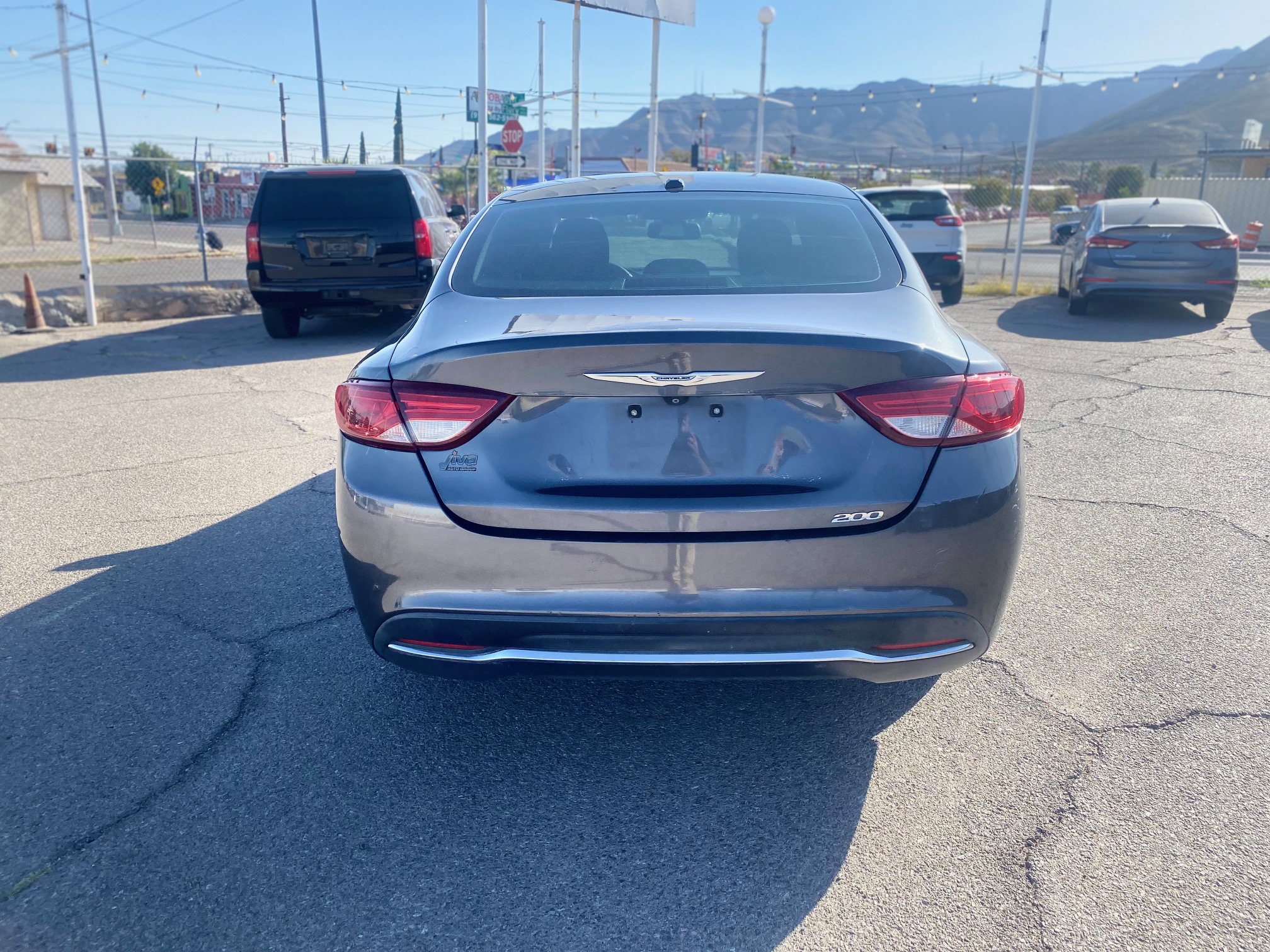 2015 Chrysler 200 thumbnail 6