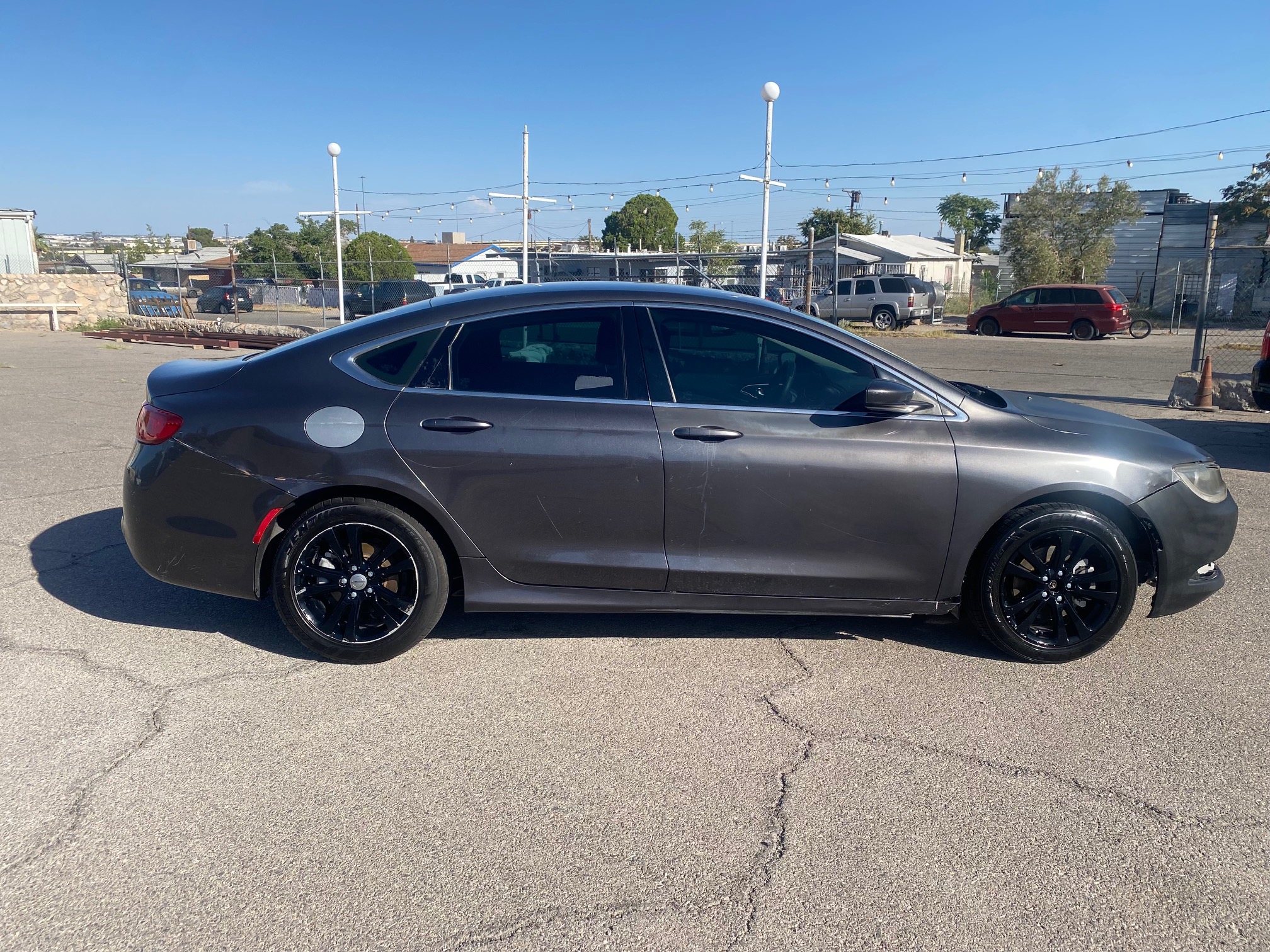 2015 Chrysler 200 thumbnail 8