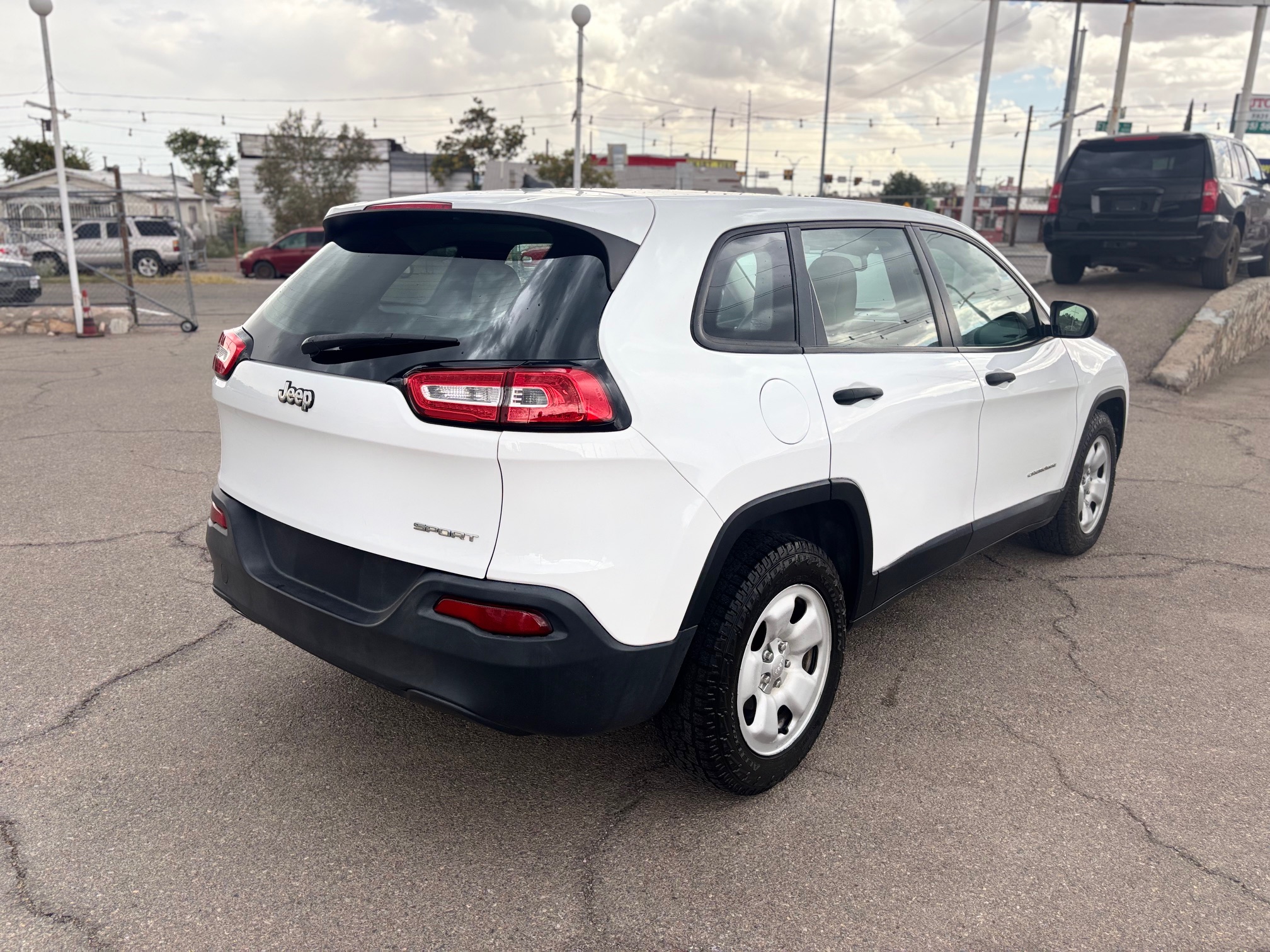 2016 Jeep Cherokee thumbnail 7