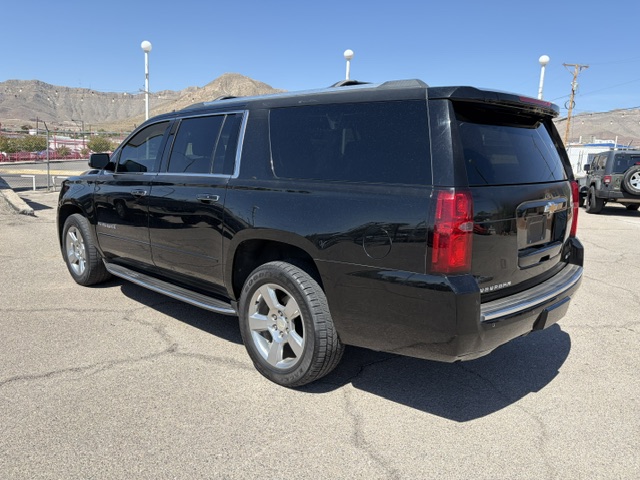 2018 Chevrolet Suburban thumbnail 5