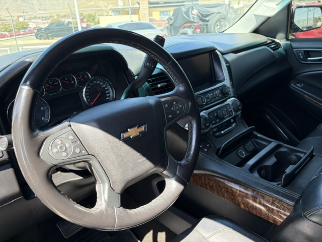 2018 Chevrolet Suburban thumbnail 9