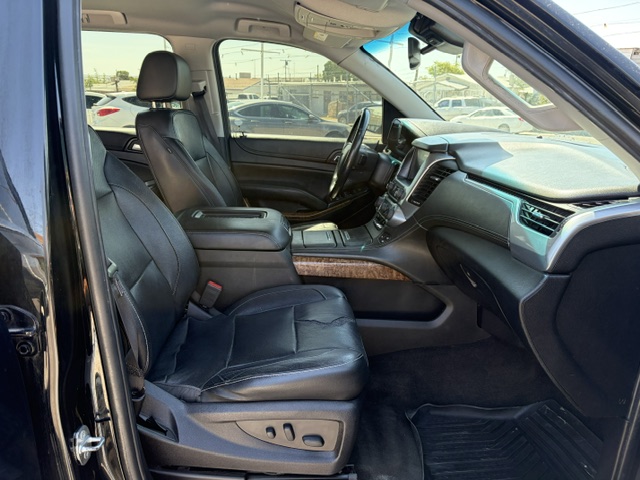 2018 Chevrolet Suburban thumbnail 12