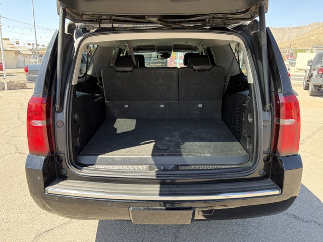 2018 Chevrolet Suburban thumbnail 15