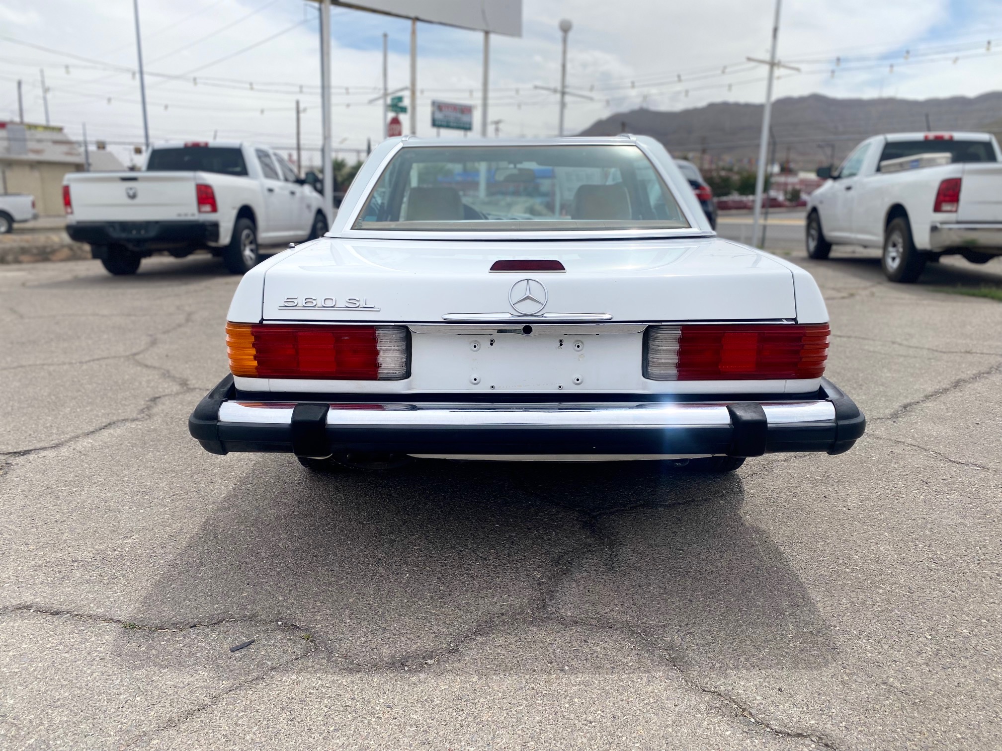 1989 Mercedes-Benz 560 Series Sl 2D Coupe thumbnail 6