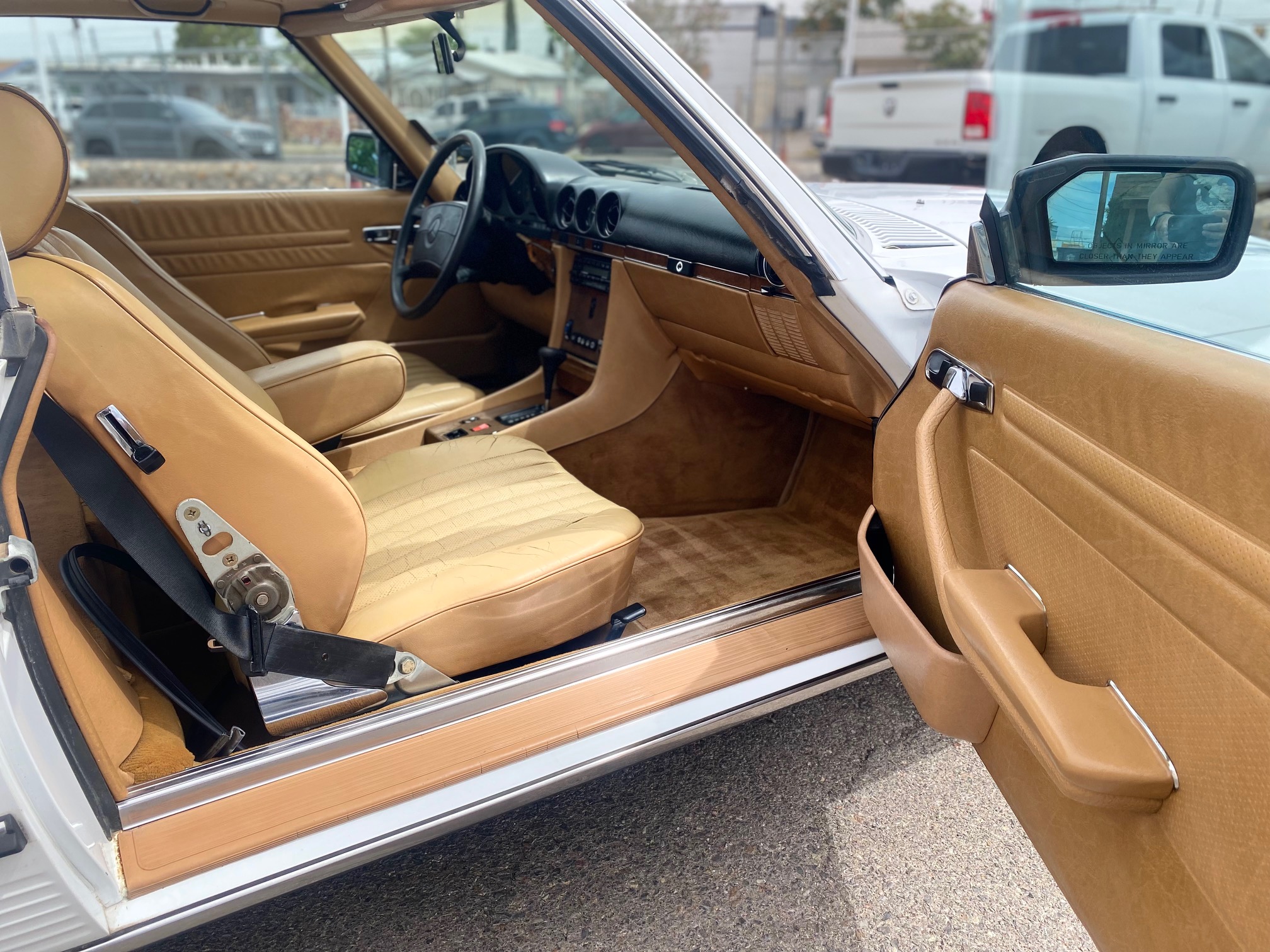 1989 Mercedes-Benz 560 Series Sl 2D Coupe thumbnail 11
