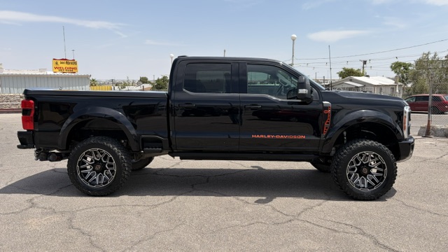 2023 Ford F-250 thumbnail 8