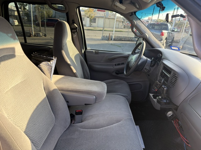 2000 Ford Expedition thumbnail 11