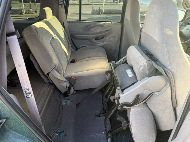2000 Ford Expedition thumbnail 12